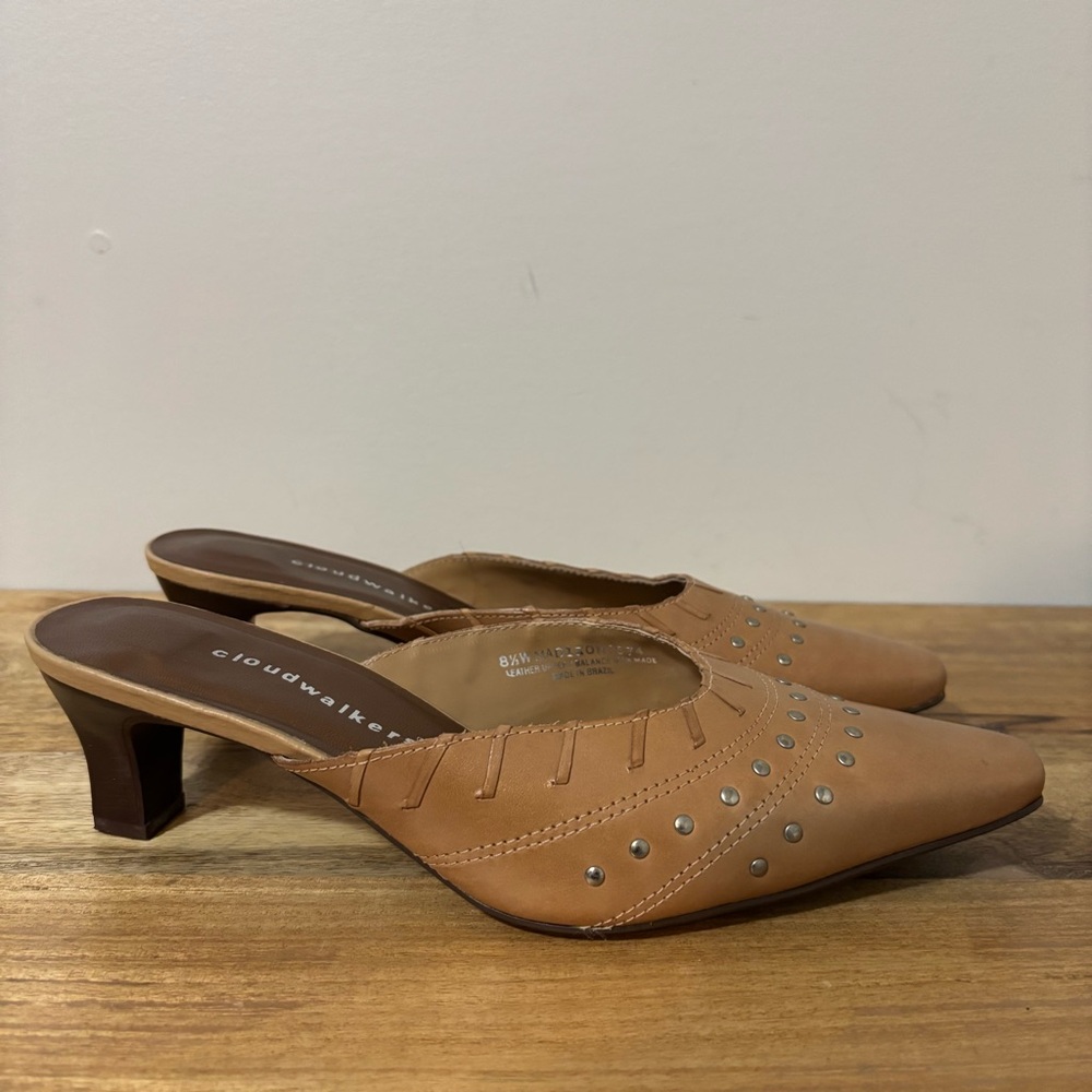 Cloudwalkers Comfy Tan Studded Heeled  Slip On Mules | Womens Size 8 1/2W